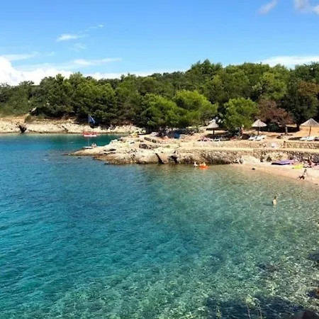 Krk , Modern Sottovento With Pool 别墅