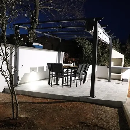 Krk , Modern Sottovento With Pool Zgaljic